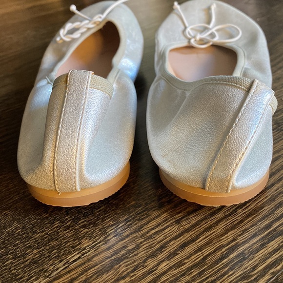 Ruby & Bloom - Picture 4 of 4